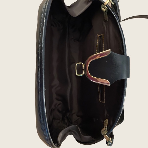 SOLD Vintage Embossed Leather Hard Shell Hand Painted Floral Crossbody Purse - Picture 3 of 5